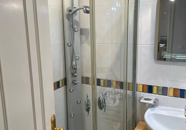 Shower 1