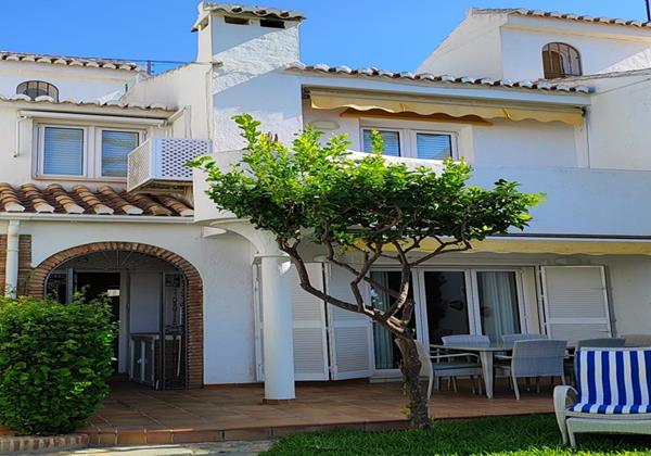 121220F4 Fec7 4E7c 93E0 D79852180a48