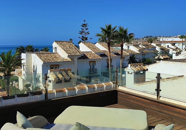 3Bf323f6 791C 4Bf9 B698 C3bd21490dbc