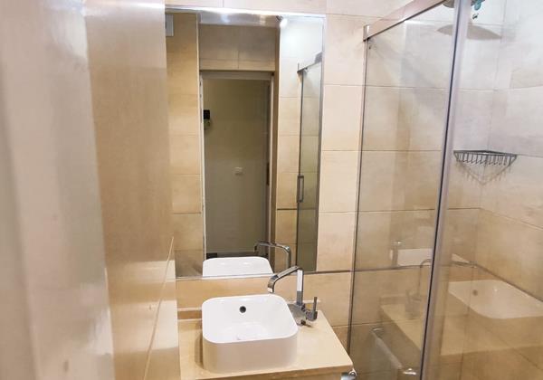 D9bd1285 F43a 4790 929F 4Eee3af5a445