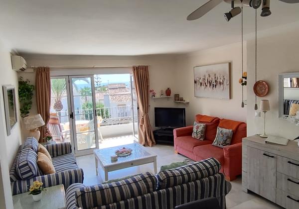 C3f472a6 B9c3 4204 B3c8 D1ea06729f6b