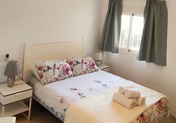 22496De9 7951 4C66 Bb97 9280896C5a33