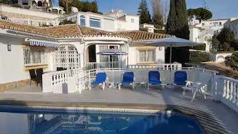 Villa 86 Los Claveles